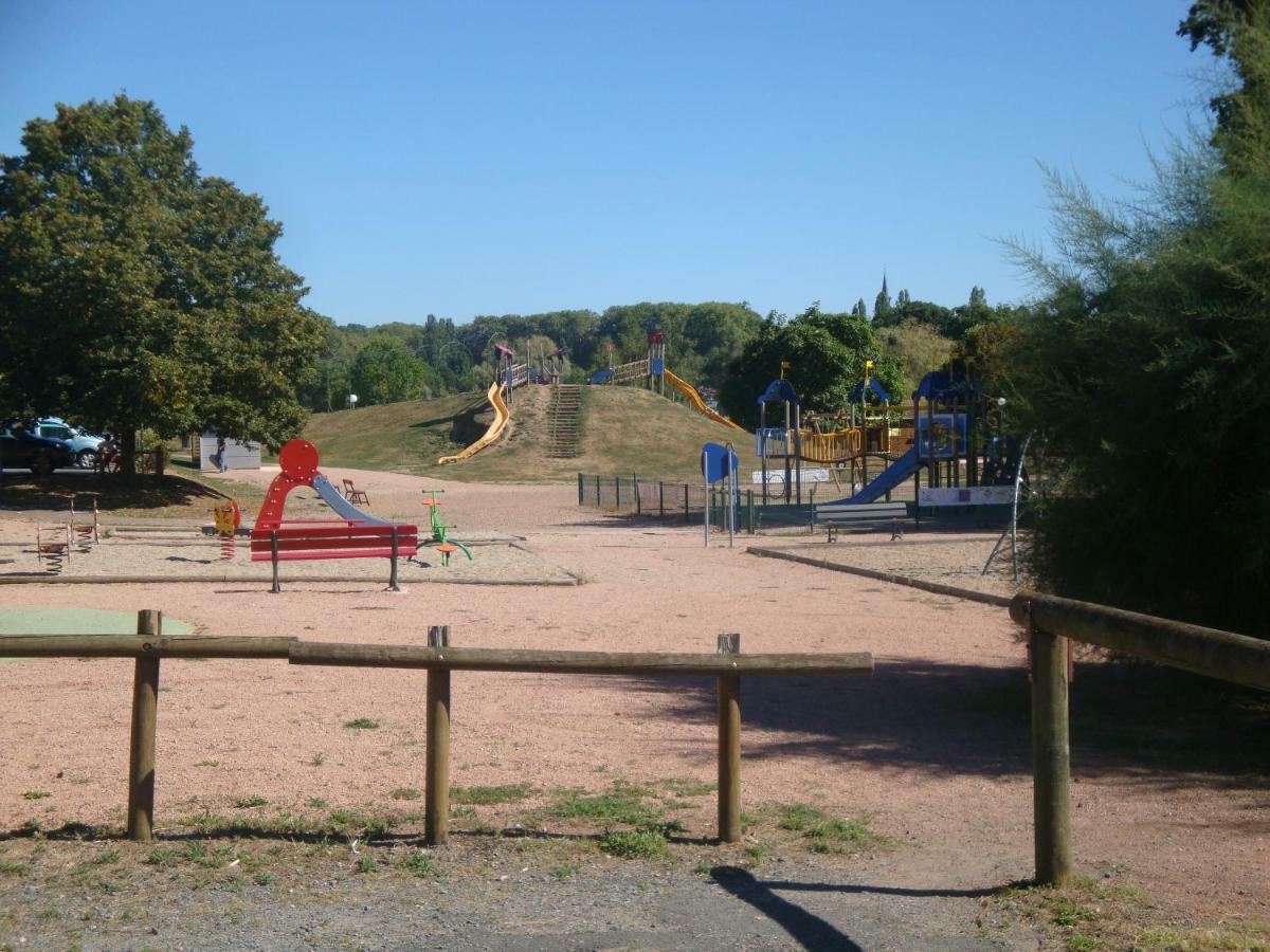 Studios étape du Lac Bourbon-Lancy Esterno foto